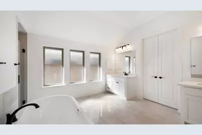 10436 Terrapin Road, Benbrook, TX 76126 - Photo 17