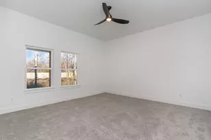 1813 Wellington St, Greenville, TX 75401 - Photo 25