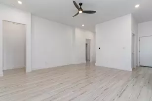 1813 Wellington St, Greenville, TX 75401 - Photo 11