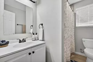 1006 E Hook St, Stephenville, TX 76401 - Photo 17