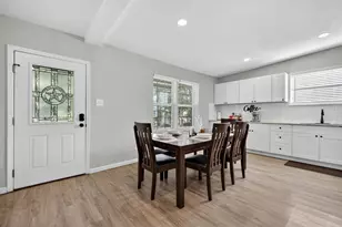 1006 E Hook St, Stephenville, TX 76401 - Photo 3