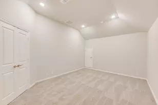 933 S Bluebird Ln, Midlothian, TX 76065 - Photo 31