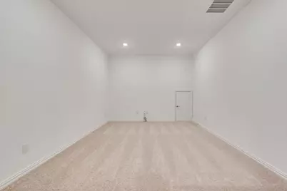 221 Breeds Hill Road, Little Elm, TX 75068 - Photo 5