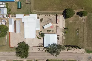 303 Westlake Dr, Woodway, TX 76712 - Photo 39