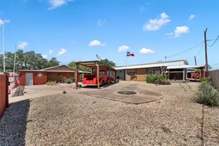 303 Westlake Dr, Woodway, TX 76712 - Photo 17