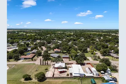 303 Westlake Drive, Woodway, TX 76712 - Photo 39