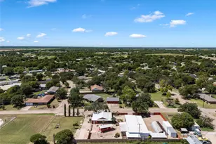 303 Westlake Dr, Woodway, TX 76712 - Photo 39