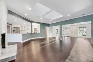 9178 Glen Springs Dr, Dallas, TX 75243 - Photo 9