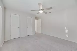 9178 Glen Springs Dr, Dallas, TX 75243 - Photo 17