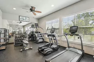 8200 Clarksprings Dr, Dallas, TX 75236 - Photo 19