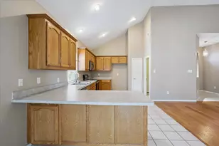 845 Poncho Ln, Fort Worth, TX 76052 - Photo 11