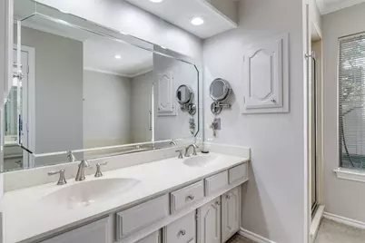 8307 Southmeadow Circle, Dallas, TX 75231 - Photo 19