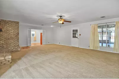 1107 Stanwood Avenue, Cleburne, TX 76033 - Photo 9