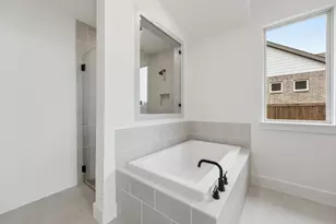 2229 Garnet Dr, Waxahachie, TX 75167 - Photo 13