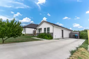 2808 17th St, Fort Worth, TX 76106 - Photo 1