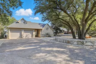 2802 River Ridge Ct, Granbury, TX 76048 - Photo 17