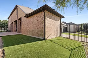 7901 Avondale Dr, McKinney, TX 75070 - Photo 27