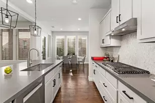 7901 Avondale Dr, McKinney, TX 75070 - Photo 9