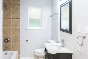 2020 Greenbriar Ln, Plano, TX 75074 - Photo 9