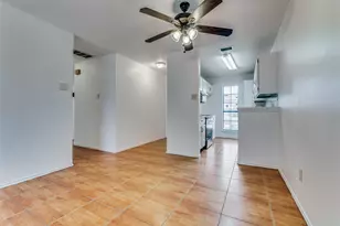 2917 Tanglewood Dr, Lancaster, TX 75134 - Photo 9