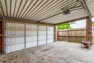 2917 Tanglewood Dr, Lancaster, TX 75134 - Photo 21