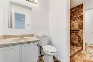 2917 Tanglewood Dr, Lancaster, TX 75134 - Photo 15