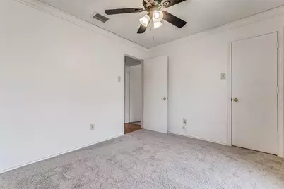 2917 Tanglewood Drive, Lancaster, TX 75134 - Photo 17