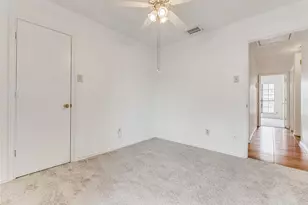 2917 Tanglewood Dr, Lancaster, TX 75134 - Photo 19