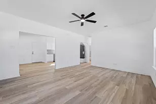 305 Meador St, Moody, TX 76557 - Photo 9