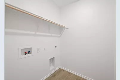 321 Los Llanos Road, Granbury, TX 76048 - Photo 23