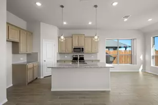 321 Los Llanos Rd, Granbury, TX 76048 - Photo 3