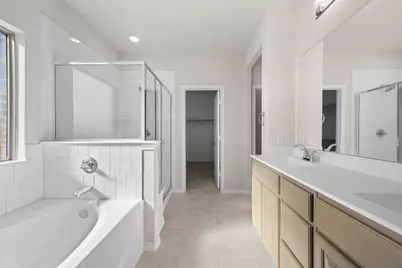 321 Los Llanos Road, Granbury, TX 76048 - Photo 11