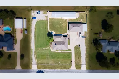 4768 Pebble Creek Drive, Aubrey, TX 76227 - Photo 5