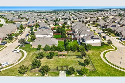 1929 Brahorn Lane, Fort Worth, TX 76131 - Photo 27