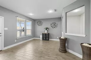 1929 Brahorn Ln, Fort Worth, TX 76131 - Photo 7