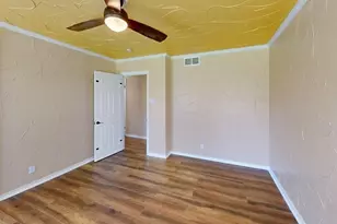 6458 Royal Ln, Dallas, TX 75230 - Photo 17