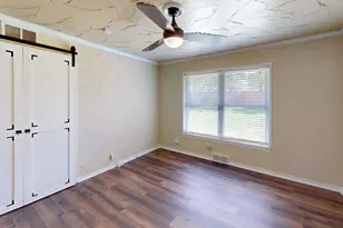 6458 Royal Ln, Dallas, TX 75230 - Photo 15