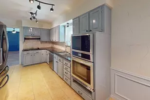 6458 Royal Ln, Dallas, TX 75230 - Photo 21