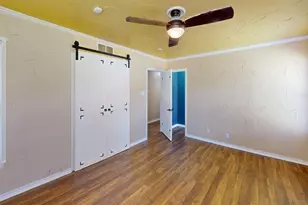 6458 Royal Ln, Dallas, TX 75230 - Photo 9