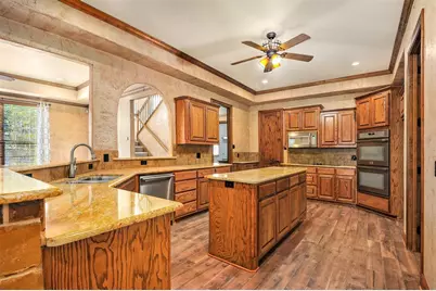 112 Bonita Drive, Springtown, TX 76082 - Photo 11