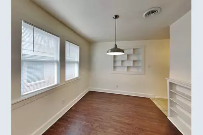 2911 Ryan Avenue #Front, Fort Worth, TX 76110 - Photo 5