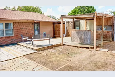 2612 W Rochelle Road, Irving, TX 75062 - Photo 19