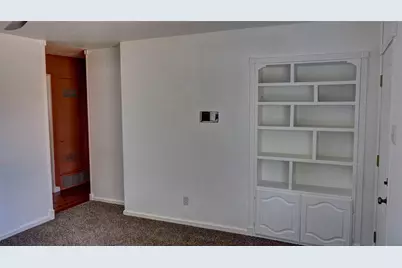 2612 W Rochelle Road, Irving, TX 75062 - Photo 5