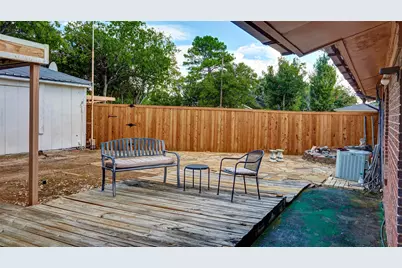 2612 W Rochelle Road, Irving, TX 75062 - Photo 21