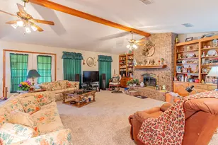 1000 N Waldrip St, Grand Saline, TX 75140 - Photo 9