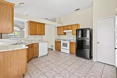 5209 Livermore Drive, Arlington, TX 76017 - Photo 9