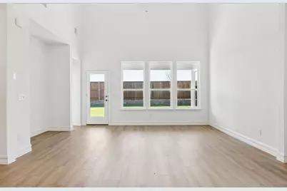 5854 Blackwell Avenue, Pilot Point, TX 75009 - Photo 3