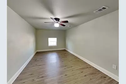 1330 Marfa Avenue, Dallas, TX 75216 - Photo 5