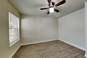 1330 Marfa Ave, Dallas, TX 75216 - Photo 13