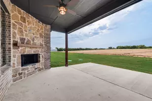 73 Dove Landing Rd, Valley View, TX 76272 - Photo 31